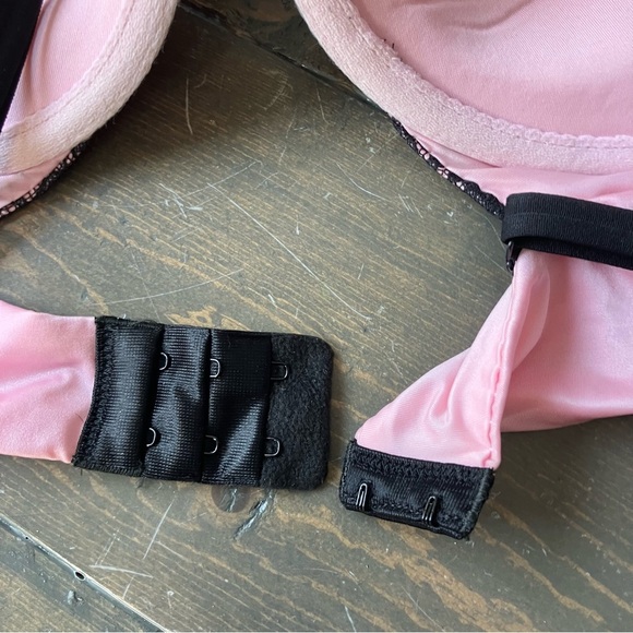 victoria's secret Bra 34dd Very Sexy Push Up Pink Black Lace - Picture 4 of 6